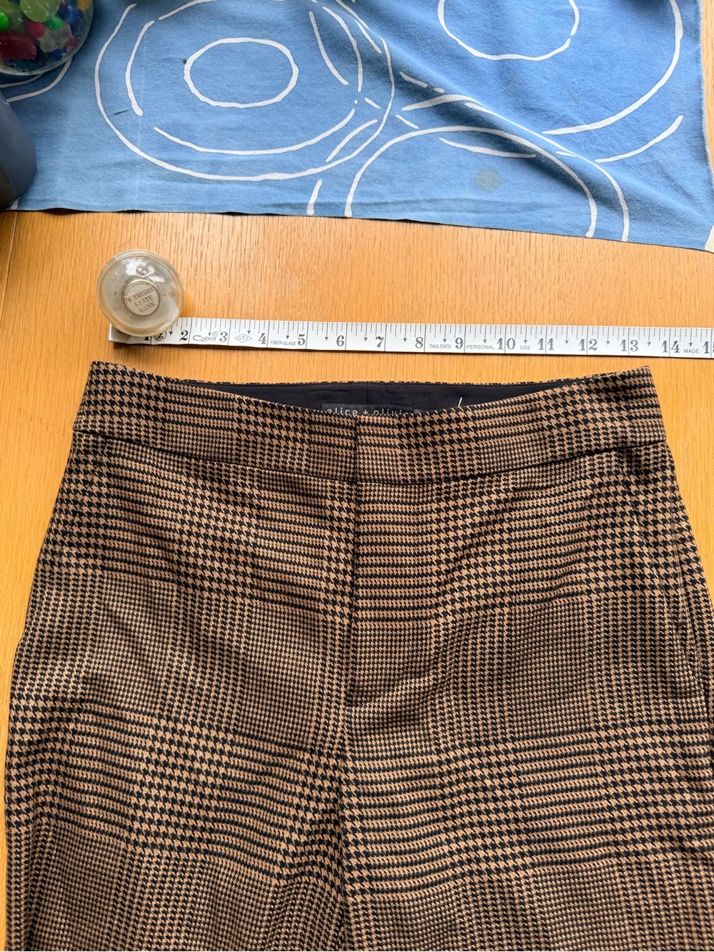 Alice + Olivia Brown Glen Plaid Pants - Picture 4 of 9